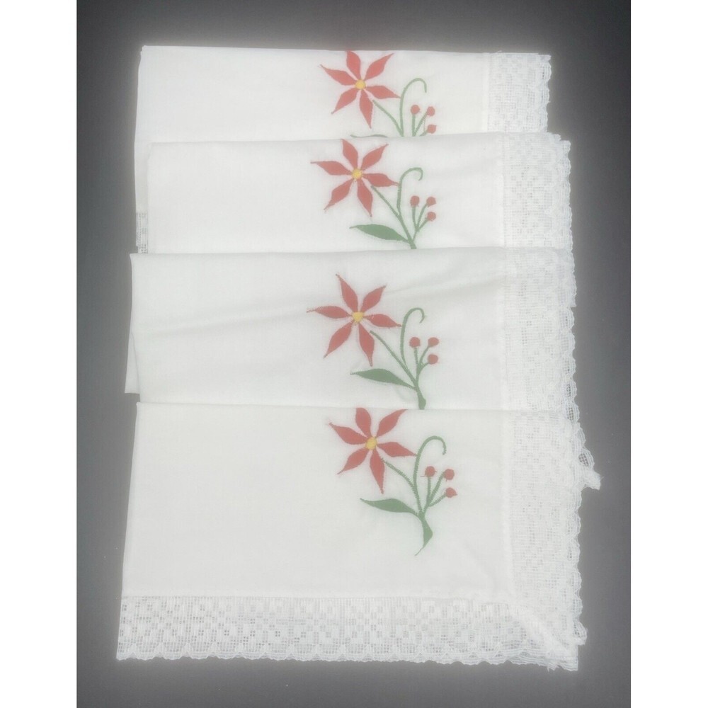 VTG Homemade White Cotton Napkins W/ Red‎ & Green Flower & Lace Edge 16.5” -4 PC